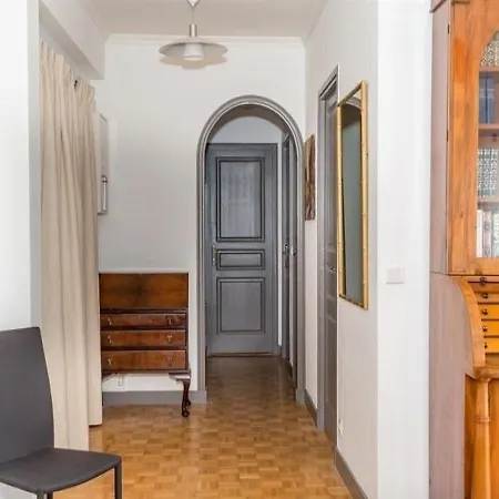 Apartment Dernier Etage, Balcon Sud, Vue Degagee, Ascenseur Et Parking *
